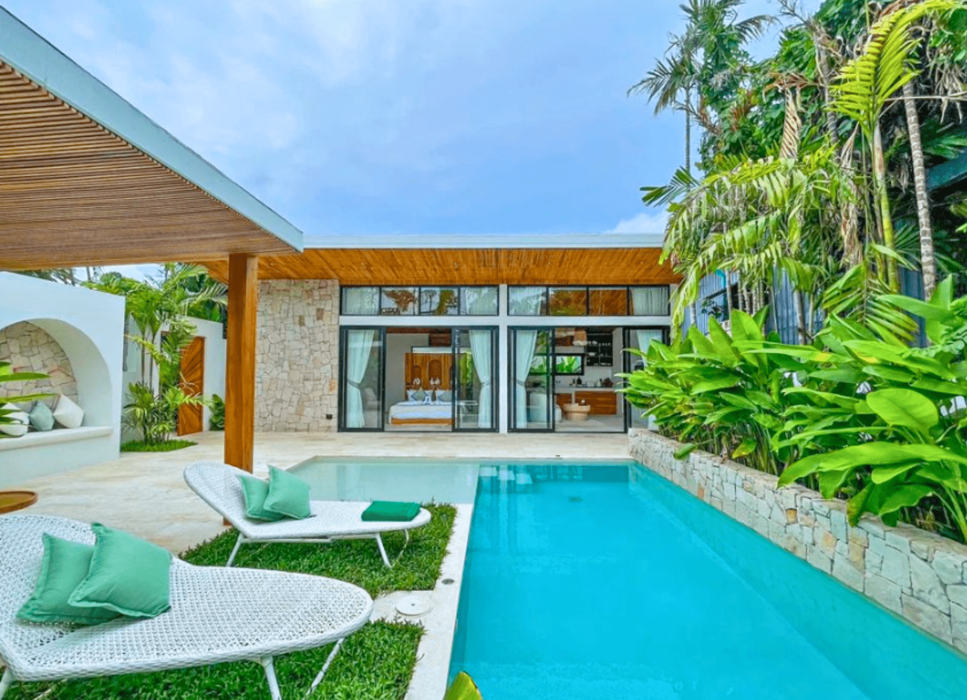 Стильные 1 — спальные виллы на продажу в районе Бо Пхут - Фото 1