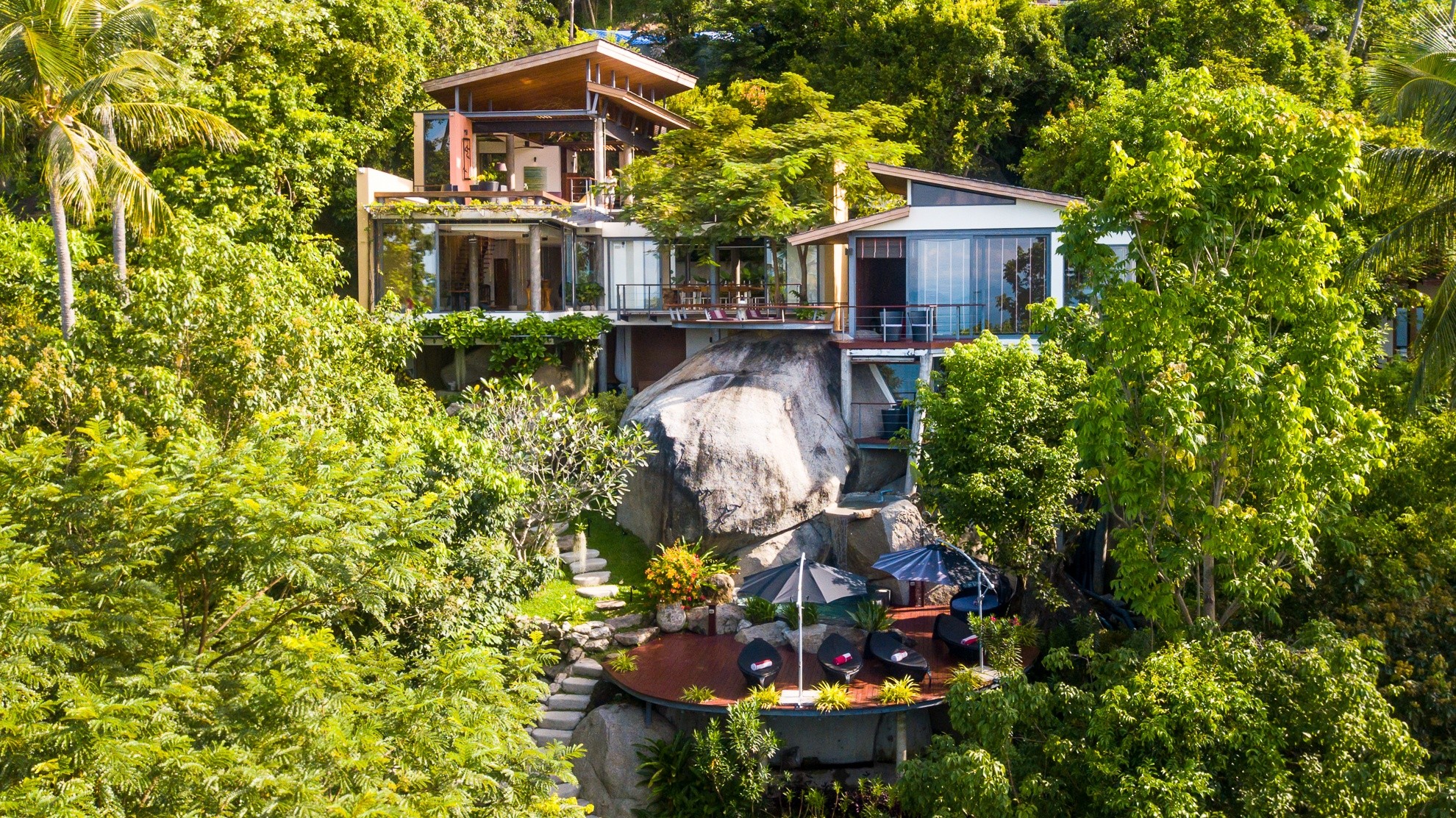 Уникальная 4 спальная вилла с видом на море - Фото 3