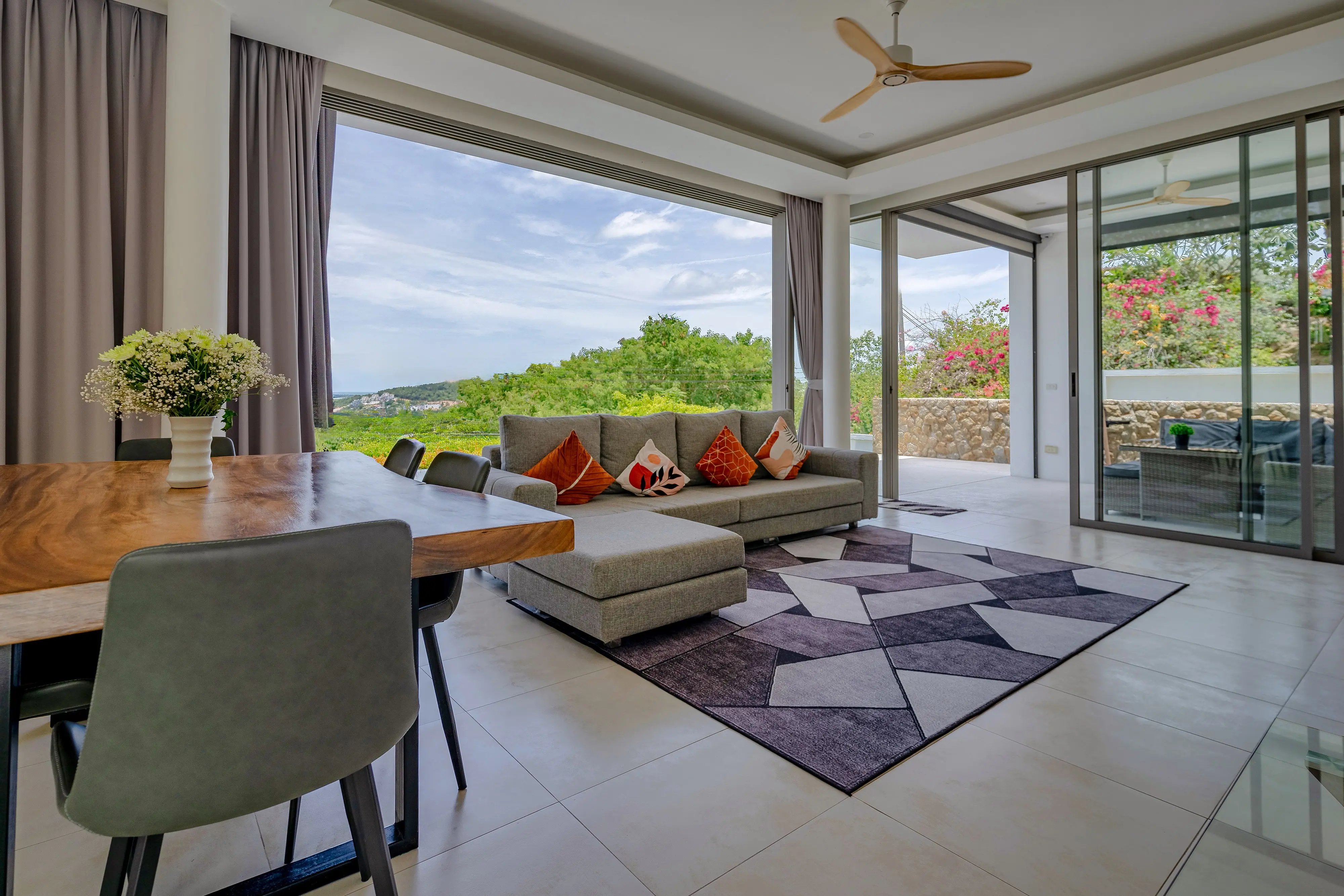 Современная вилла с тремя спальнями и бассейном — Бо Пхут - Фото 1