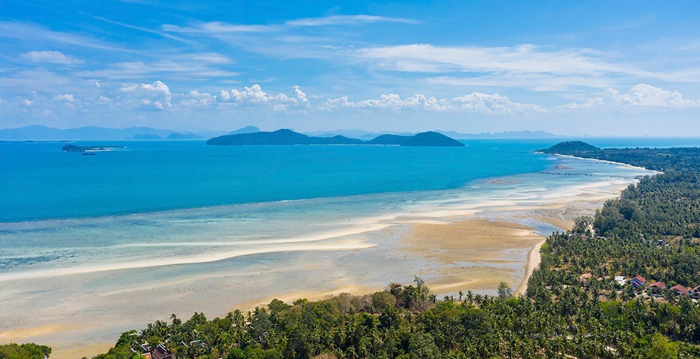 Великолепная 5-спальная тропическая вилла с видом на море - Фото 2